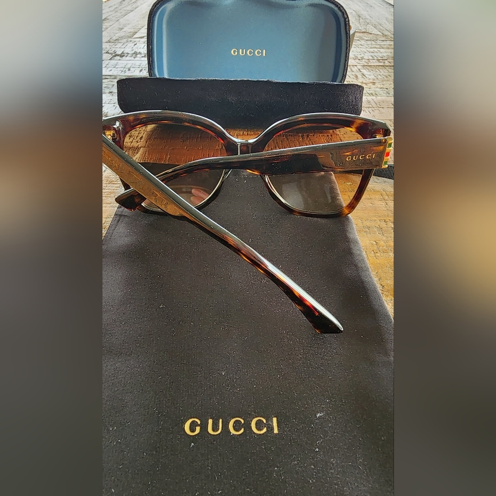 Gucci Sunglasses - GG0459S - Picture 2 of 9